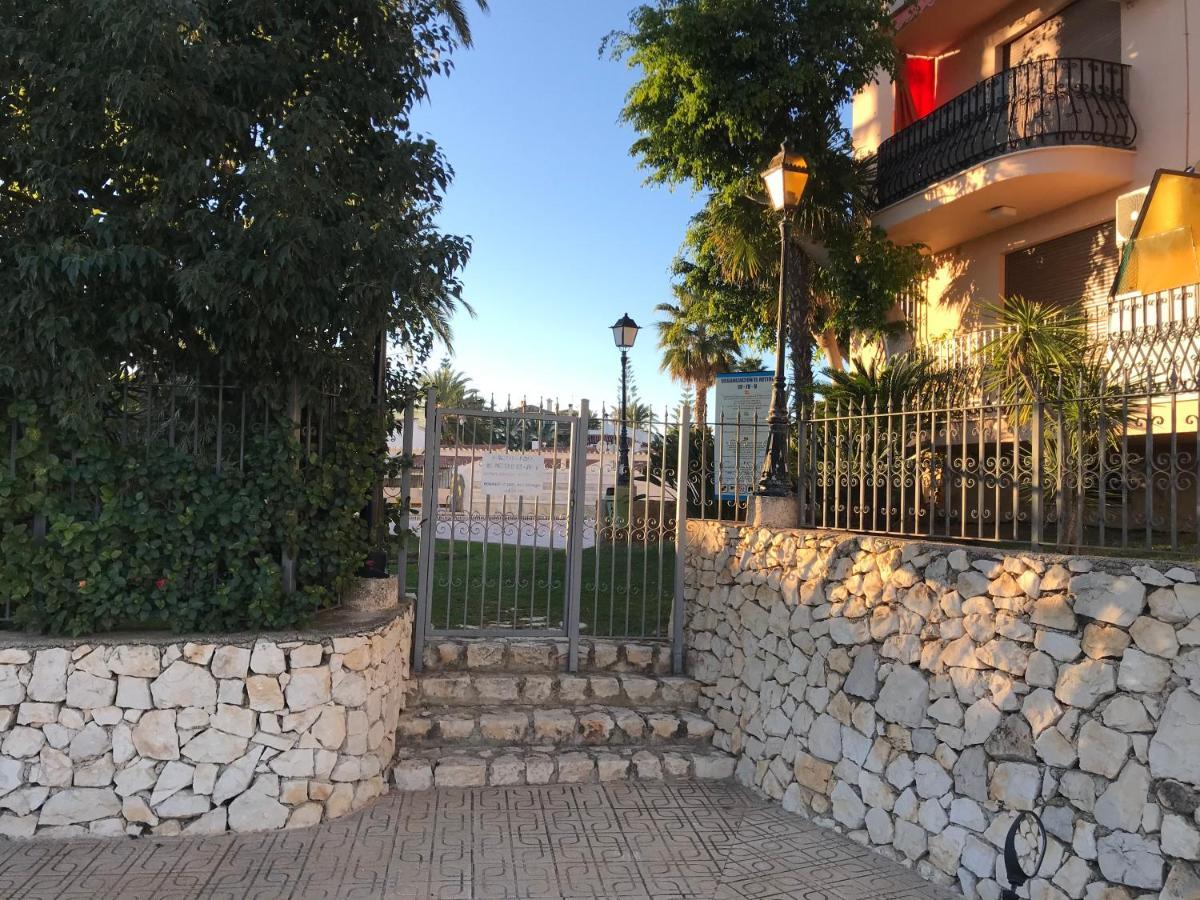 Estudio En Denia Con Piscina Y Wifi Privada, A 100 M Del Mar Exterior foto